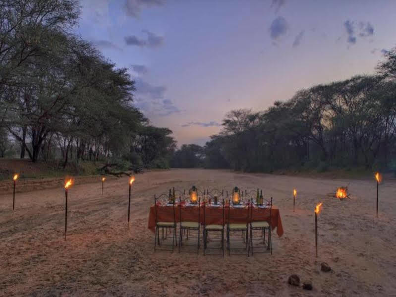 Saruni Samburu Villa Bagian luar foto